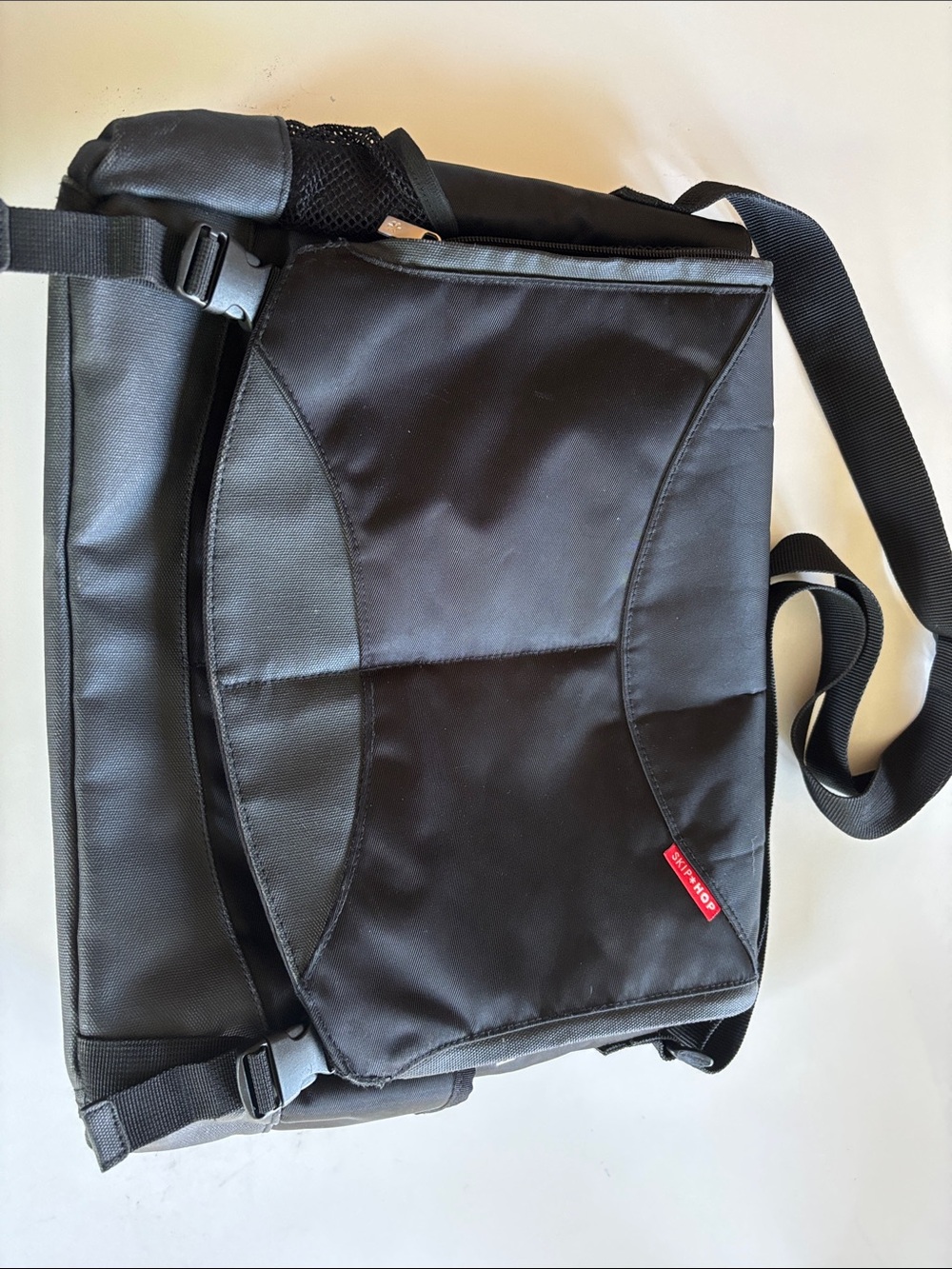 Skip Hop Black Messenger/Baby Bag
